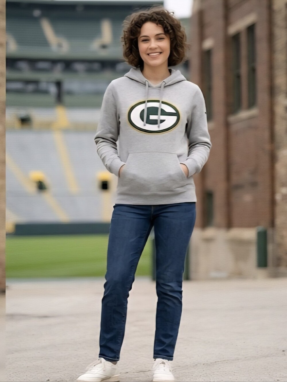 Green Bay Packers Youth Pullover Hoodie Heather Grey Size 14/16